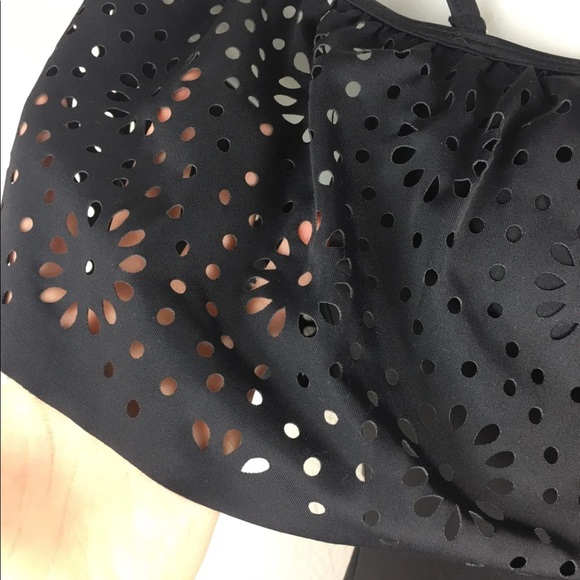 Small Black Of shoulders swimsuit - Picture 8 of 8